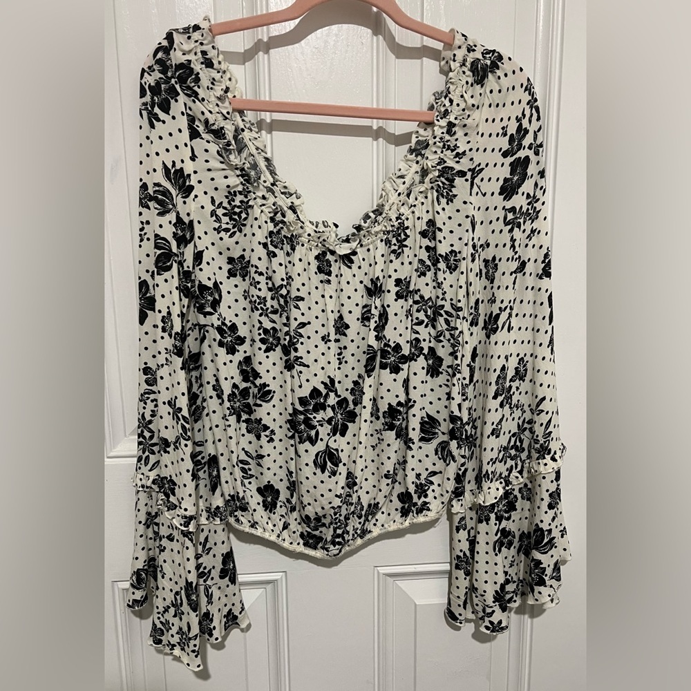 Intimately Free People Cream & Black Floral Boho Peasant Blouse Size Small/Med - Picture 5 of 14
